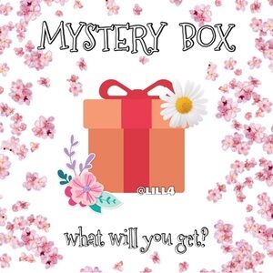 NWT 5 Piece Unlisted Women’s Size Medium Mystery Box!